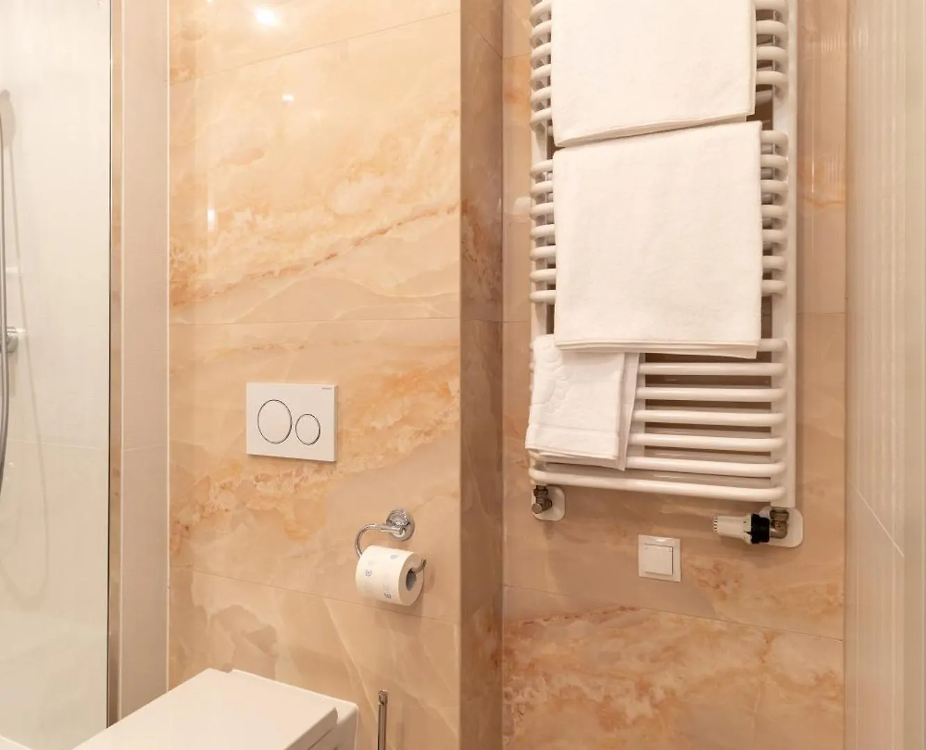 Almond Dream Komfortowy Apartament Smart Lock Poznań Apartman